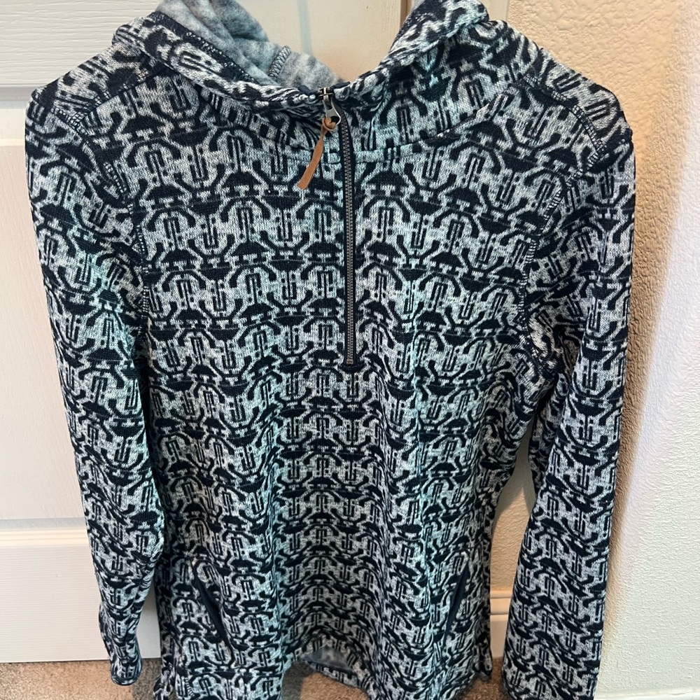 Life integrity earth sweater